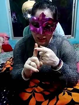 Snapshot of Raja_Ranii chatting on 12, 1, 2025 Raja Ranii online show from 12, 1, 2025