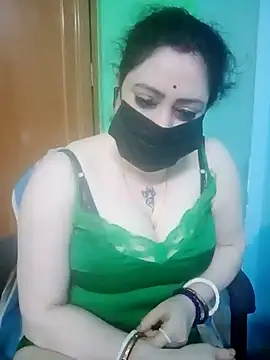 Snapshot of Raja_Ranii chatting on 21, 1, 2025 Raja Ranii online show from 21, 1, 2025