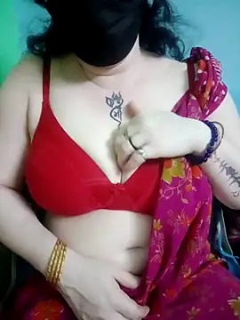 Snapshot of Raja_Ranii chatting on 4, 3, 2025 Raja Ranii online show from 4, 3, 2025