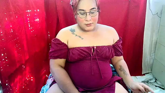 UrAmazingCassy online show from 4, 11, 2025