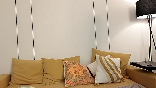 Jennatyan online show from 26, 2, 2026