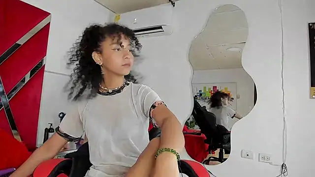 Milanxht online show from 12, 3, 2025