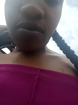 Snapshot of CocoSexyBabe chatting on 8, 1, 2025 CocoSexyBabe online show from 8, 1, 2025