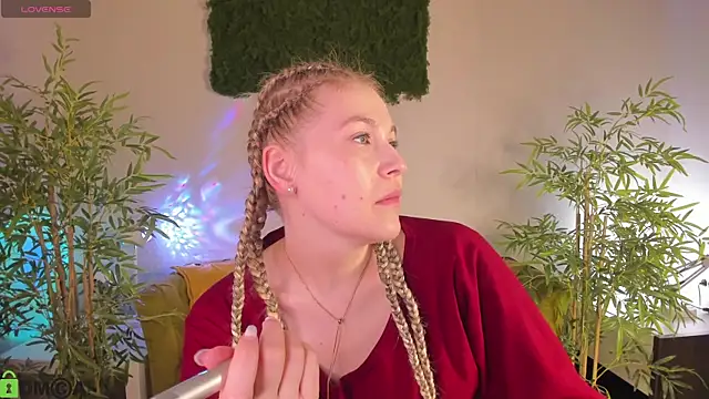 Snapshot of Colleen_Blake chatting on 21, 7, 2026 Colleen Blake online show from 21, 7, 2026