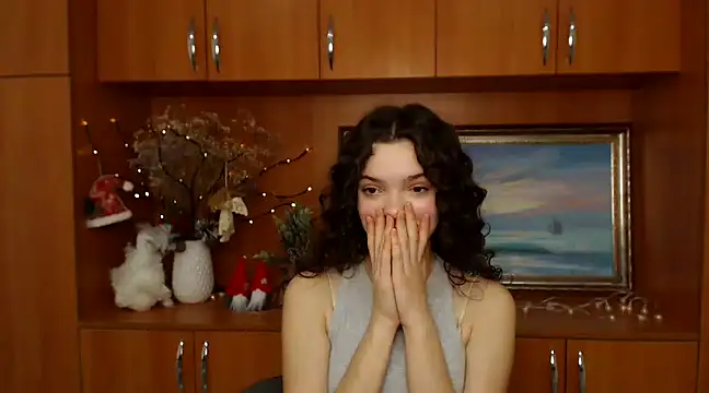  SusieSu  online show from 21, 12, 2024