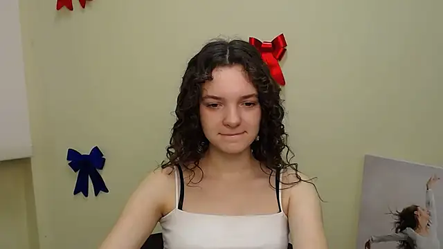  SusieSu  online show from 25, 1, 2025