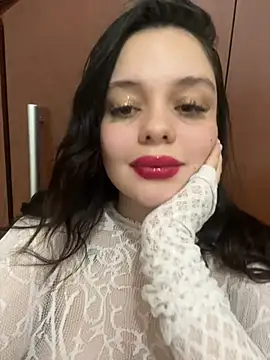 Bella-hadiid online show from 22, 3, 2025