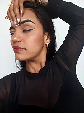 Sara-77 online show from 27, 12, 2024