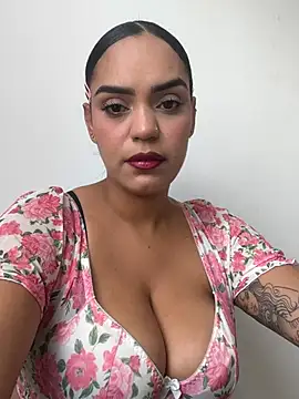 Sara-77 online show from 10, 3, 2026