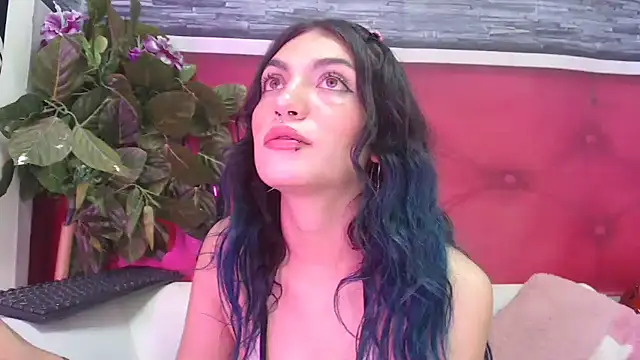 Snapshot of ReiLyMalkova chatting on 14, 3, 2025 ReiLyMalkova online show from 14, 3, 2025