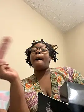 babygirlz online show from 23, 11, 2025