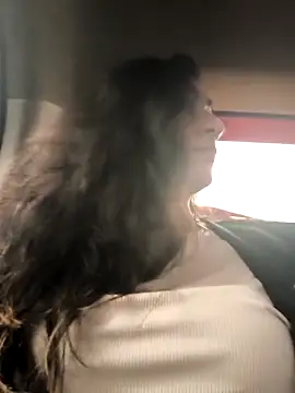 Lila Desiree online show from 9, 10, 2025