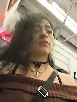 Snapshot of Lila_Desiree chatting on 27, 5, 2026 Lila Desiree online show from 27, 5, 2026