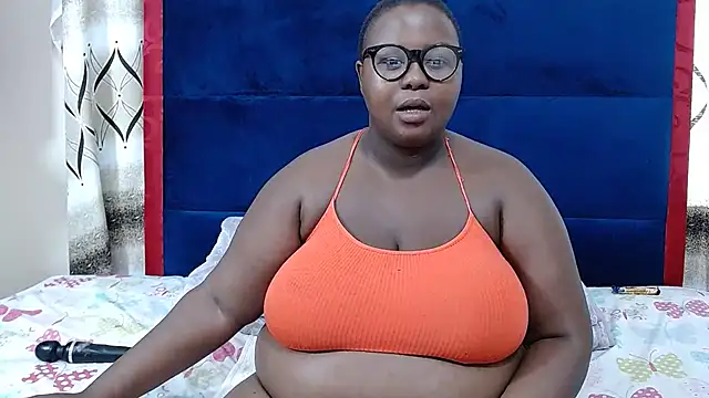 Sexybubbles14xxx online show from 5, 2, 2025