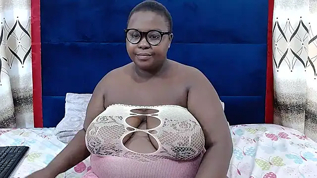 Sexybubbles14xxx online show from 5, 2, 2025