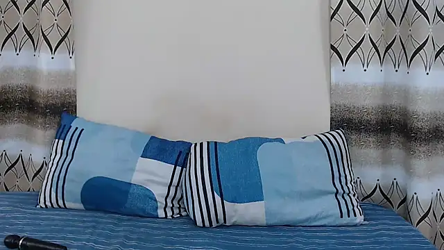Sexybubbles14xxx online show from 16, 2, 2025