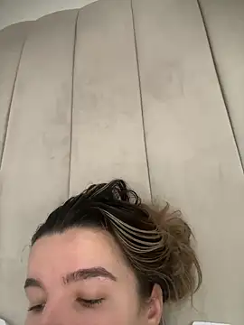 maisiesmithx online show from 19, 2, 2026