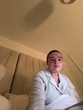 maisiesmithx online show from 20, 2, 2026