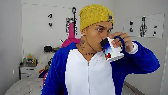 Leonard Price online show from 3, 10, 2025