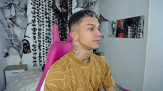 Leonard Price online show from 9, 11, 2025