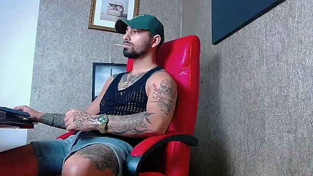 NigelBoydXXX online show from 12, 2, 2025