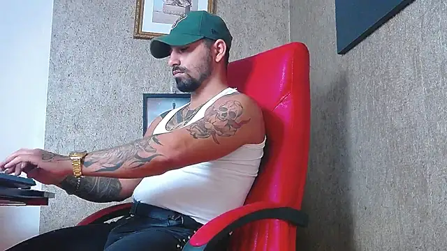 NigelBoydXXX online show from 15, 2, 2025