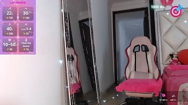Snapshot of DannaDooll99 chatting on 6, 2, 2025 DannaDooll99 online show from 6, 2, 2025