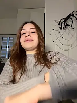 AgnesCampp online show from 9, 11, 2025