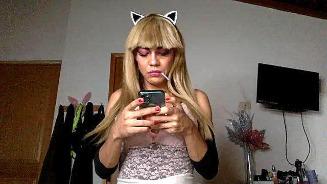 Snapshot of venustattoopussy chatting on 31, 1, 2025 venustattoopussy online show from 31, 1, 2025