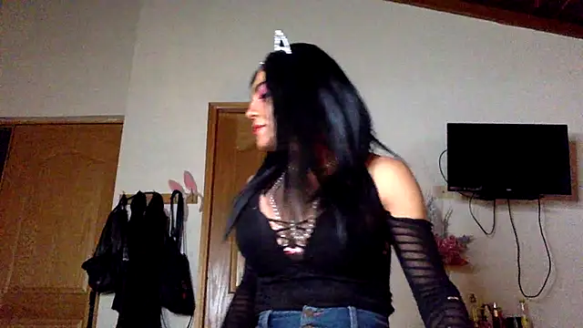 Snapshot of venustattoopussy chatting on 6, 3, 2025 venustattoopussy online show from 6, 3, 2025