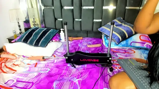 Snapshot of Duo_ebony chatting on 17, 1, 2025 Duo ebony online show from 17, 1, 2025