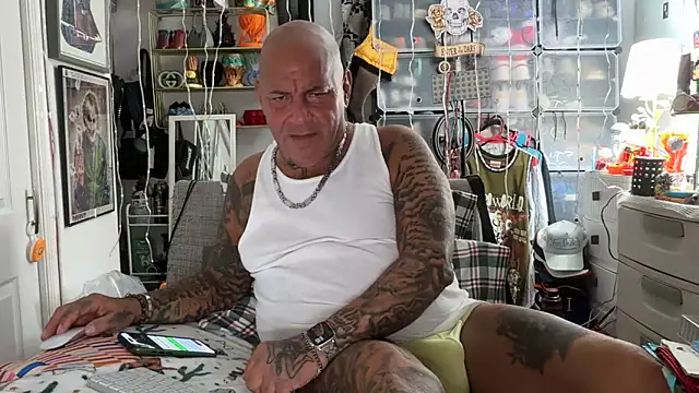 joeytatts66 online show from 27, 11, 2025