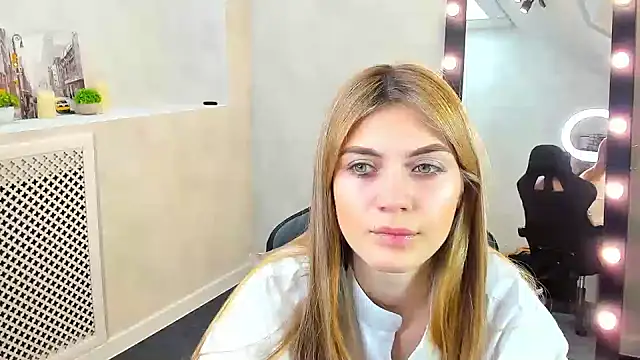 Cherry Price online show from 23, 12, 2024