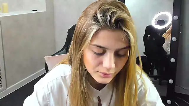 Cherry Price online show from 24, 12, 2024