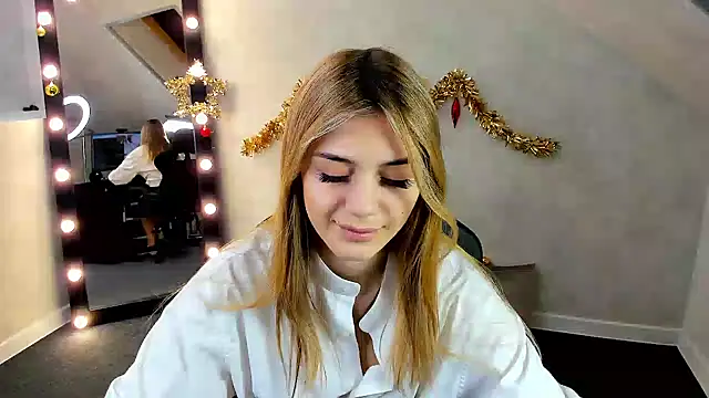 Cherry Price online show from 8, 1, 2025