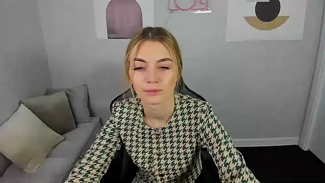 Cherry Price online show from 13, 1, 2025