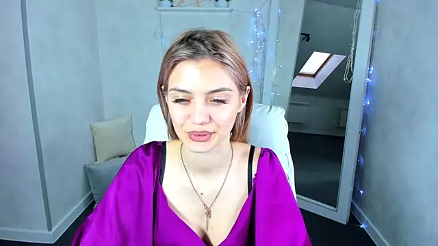 Cherry Price online show from 12, 2, 2025