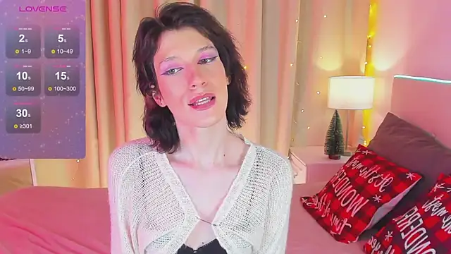 Snapshot of Kolette_Gray chatting on 7, 12, 2024 Kolette Gray online show from 7, 12, 2024