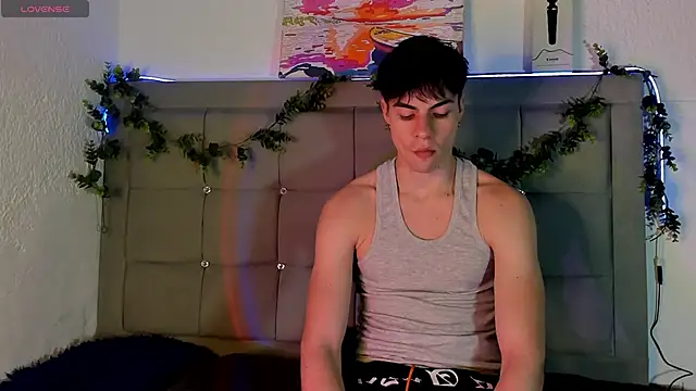 Snapshot of jacks_hotter chatting on 14, 6, 2026 jacks hotter online show from 14, 6, 2026
