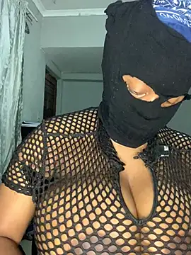 blackshortzbarbie online show from 26, 2, 2025