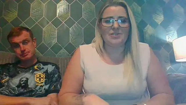 SweetXCandyX online show from 21, 11, 2025