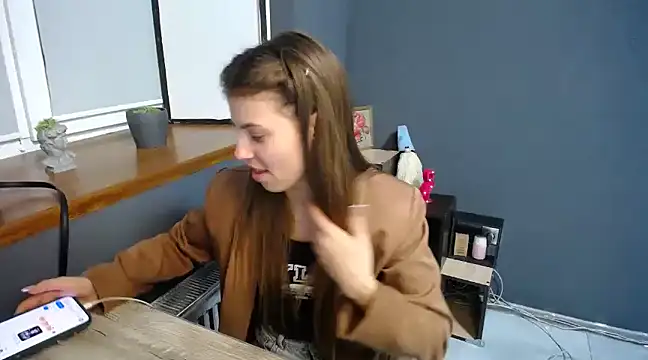 felicity gold online show from 3, 2, 2025