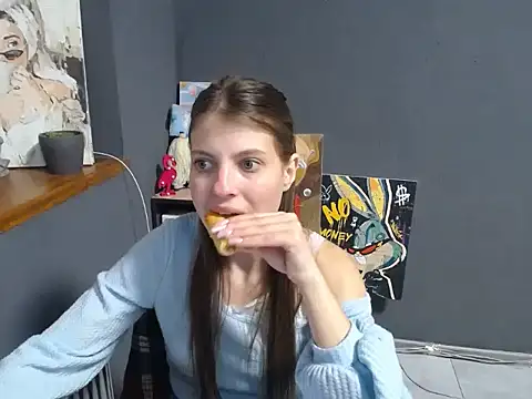 Snapshot of felicity_gold chatting on 29, 5, 2026 felicity gold online show from 29, 5, 2026