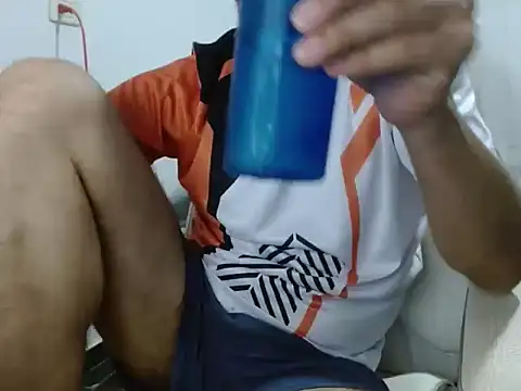 Snapshot of goten-770 chatting on 17, 9, 2025 goten-770 online show from 17, 9, 2025