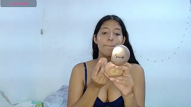 Snapshot of evaluna_horny_ chatting on 19, 3, 2025 evaluna horny online show from 19, 3, 2025
