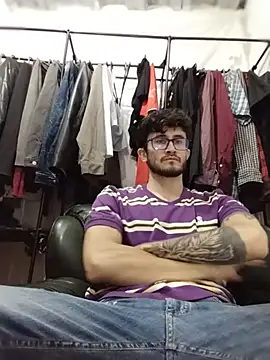 Snapshot of Loggan_donnelly chatting on 16, 7, 2026 Loggan donnelly online show from 16, 7, 2026