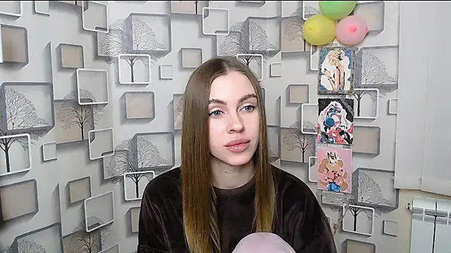 AlisaCatty  online show from 8, 3, 2025