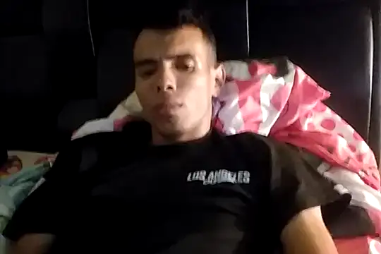 Snapshot of 18_7polla chatting on 5, 12, 2024 18 7polla online show from 5, 12, 2024