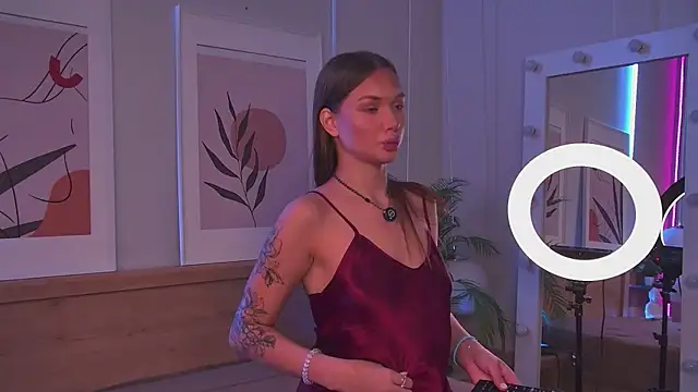 Snapshot of ViolaFlirt chatting on 16, 11, 2025 ViolaFlirt online show from 16, 11, 2025