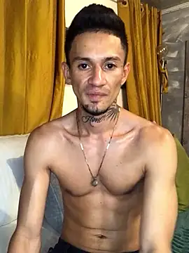 Snapshot of thekingofpleasure1 chatting on 6, 12, 2024 thekingofpleasure1 online show from 6, 12, 2024